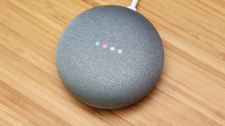 Immagine prodotto Google Casa Mini (Google Assistant, IFTTT)