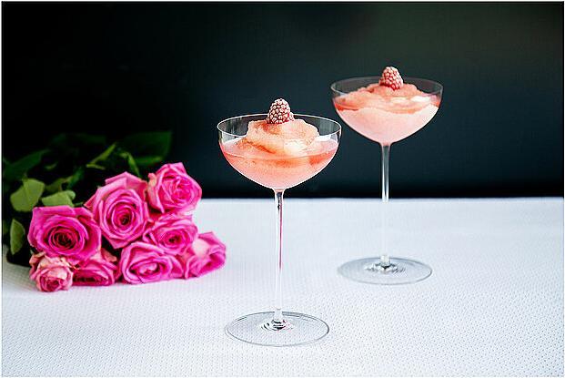 Actual product image Riedel Glass for Martini (24 cl, 1 Glasses, Champagne glasses)