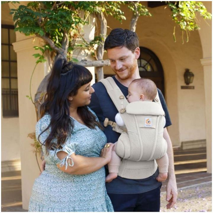 Actual product image Ergobaby Omni Breeze