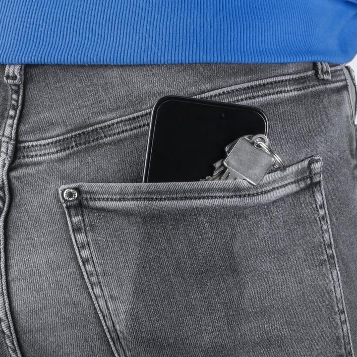 Produktbild Hama Super Hybrid (1 Stück, Apple iPhone 16 Pro)