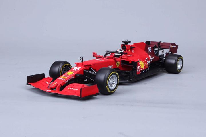 Actual product image Bburago Ferrari F1 2021