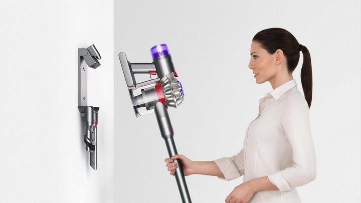 Actual product image Dyson V8