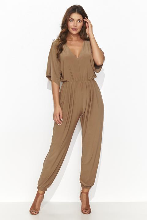 Actual product image Numinou Overall model