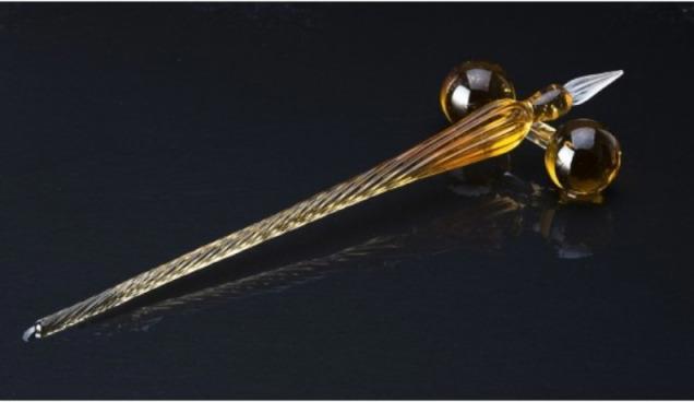 Image du produit Ami Porte-plume plume en verre noir