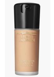 Actual product image MAC Cosmetics M.A.C. Studio Rad Serum Pow Fond de Teint NW30 (No. NW30)