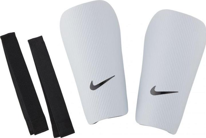 Actual product image Nike Guard - Football shin guards (L)