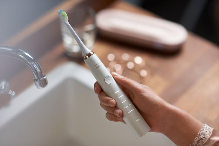 Produktbild Philips Sonicare Sonicare DiamondClean (Schallzahnbürste)