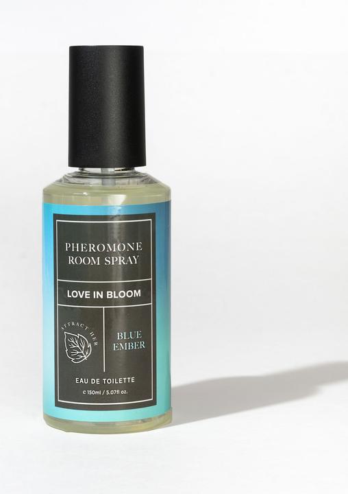 Actual product image Eye of Love Pheromone Room Spray Attract Her 150ml Blue Ember (Eau de toilette, 150 ml)