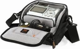 Actual product image Lowepro Apex 100 AW (Camera shoulder bag)