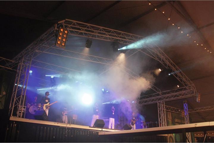 Produktbild Eurolite Theaterscheinwerfer Theatre Spot 300/500 Fresnel 500 W (500 W)
