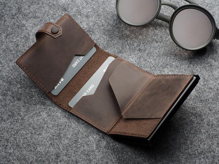 Actual product image Pularys Wallet HIKER credit card holder