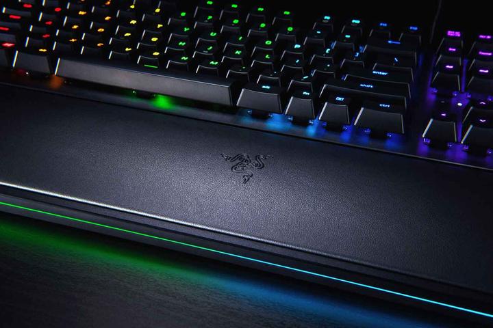 Immagine prodotto Razer Huntsman Elite Gaming (US, Cablato)