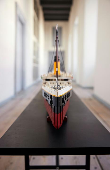 Actual product image LEGO Titanic (10294, LEGO Creator Expert, LEGO Rare Sets)