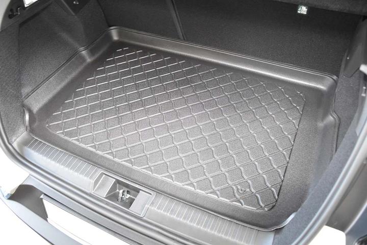 Actual product image Aristar Boot pan for Renault Captur from 2020 until today (raised loading area)