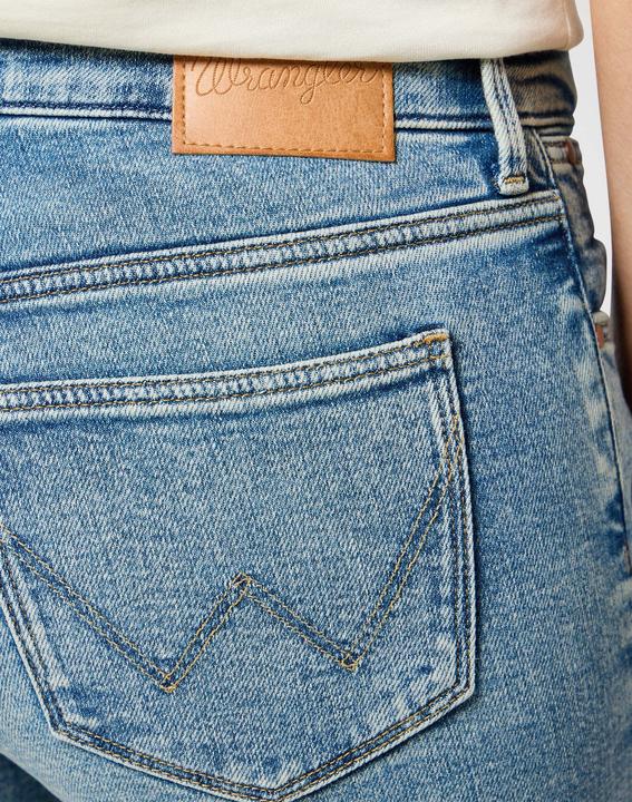 Actual product image Wrangler Bootcut jeans (32)