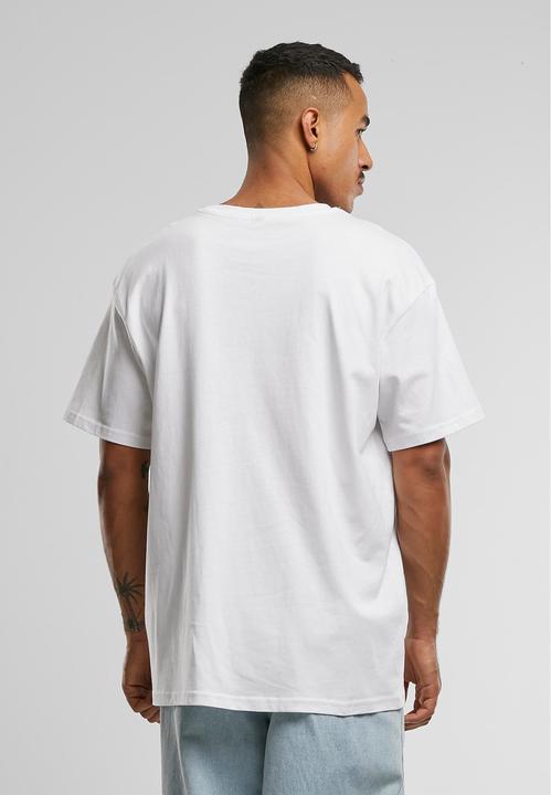 Actual product image Urban Classics Upscale Doves Oversize Tee - 172089 (L)