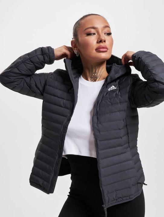 Produktbild adidas Varilite Soft Hooded Daunenjacke Damen (30, 32, XS)
