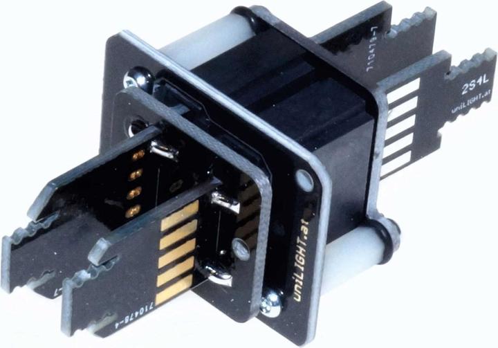 Actual product image Unilight direct plug-in connection direct with 6 primary 2 servos and 10 poles for lights and so on