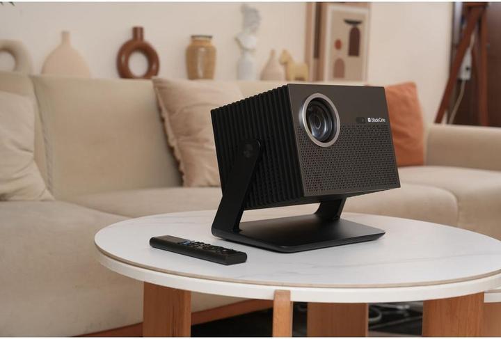 Actual product image BladeCine Cube 600 Grey (Full HD, 600 lm)