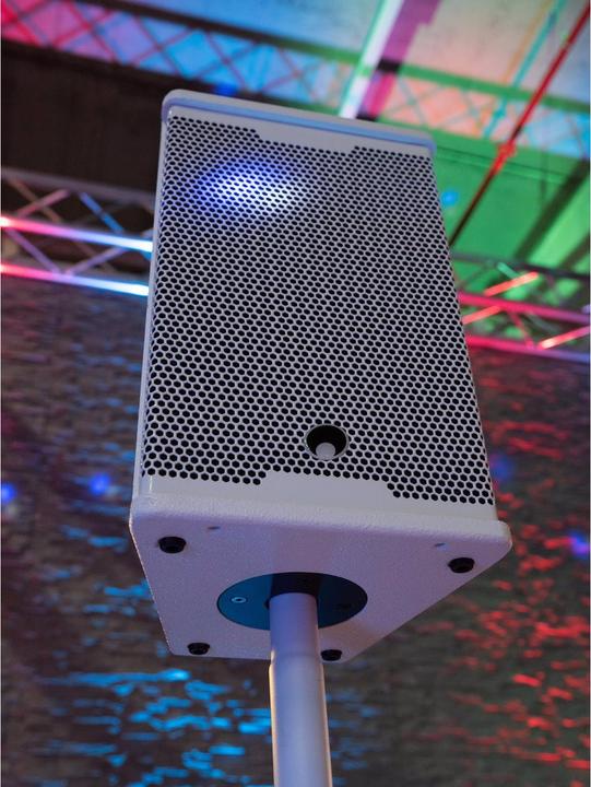 Actual product image Omnitronic MAXX-1508 2-way top 2x white (Passive)