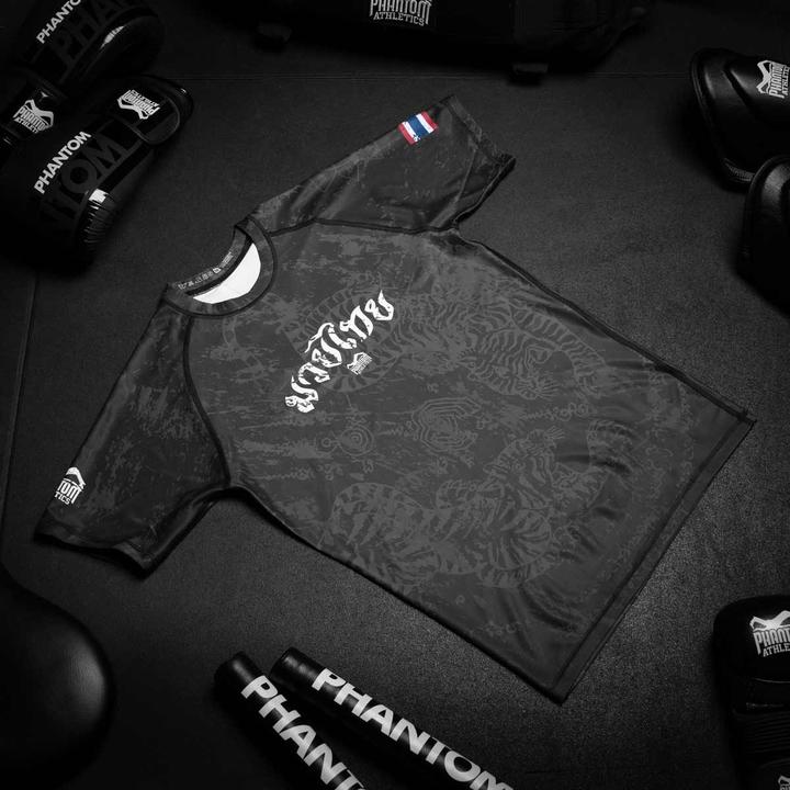 Immagine prodotto Phantom Athletics Rashguard Muay Thai (XL)