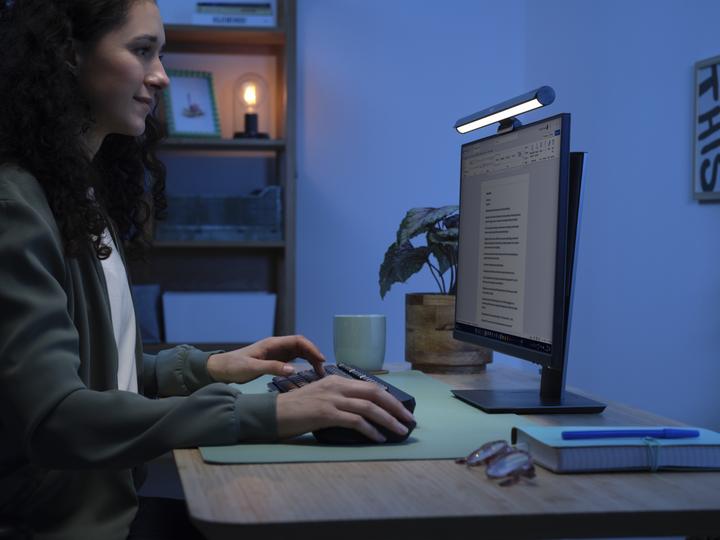 Produktbild Trust Shyne LED-Monitor-Lichtleiste - Schwarz