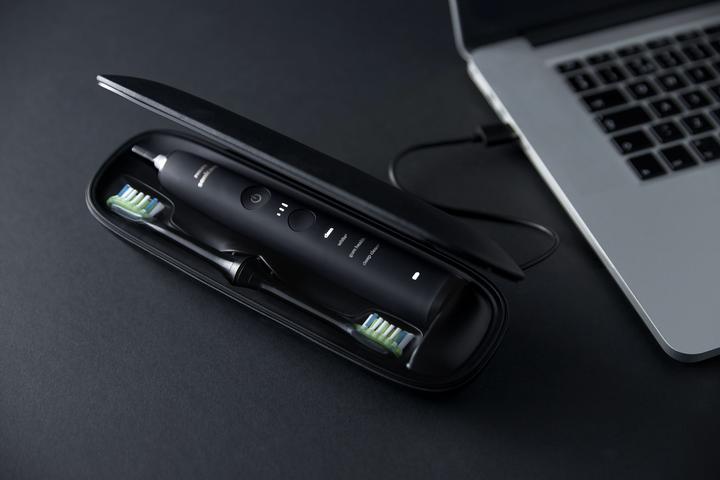 Actual product image Philips Sonicare DiamondClean 9000 (Sonic toothbrush)