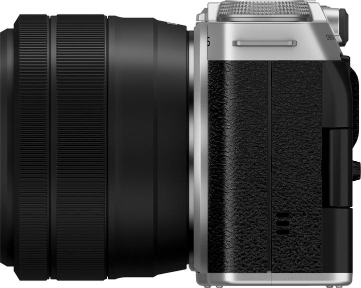 Actual product image Fujifilm X-M5 Kit XC 15-45mm (15 - 45 mm, 26.10 Mpx, APS-C / DX)