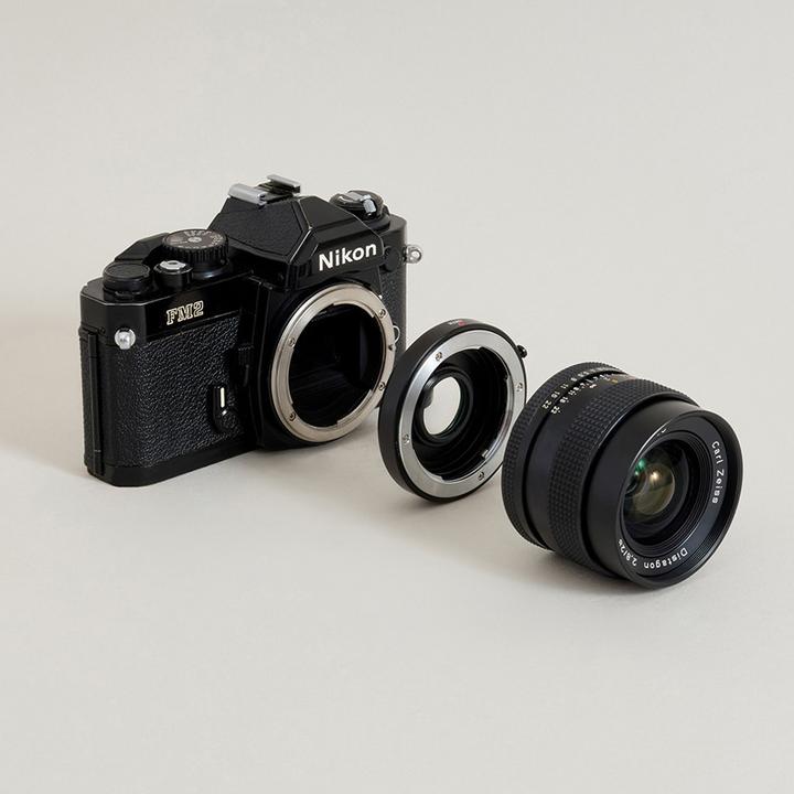 Actual product image Urth Lens Mount Adapter: Compatible with Contax/Yashica (C/Y) Lens to Nikon F Camera Body (with Optical G