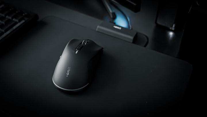 Actual product image Onit Inductive mouse and mouse pad (Wireless)