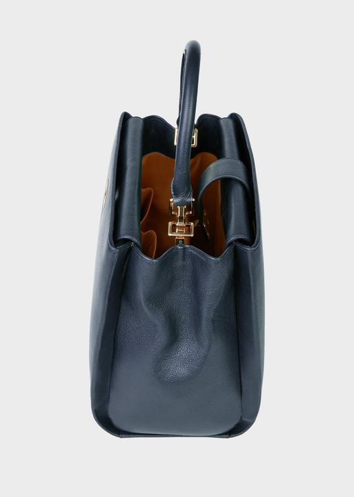 Actual product image Lotyere Top Handle