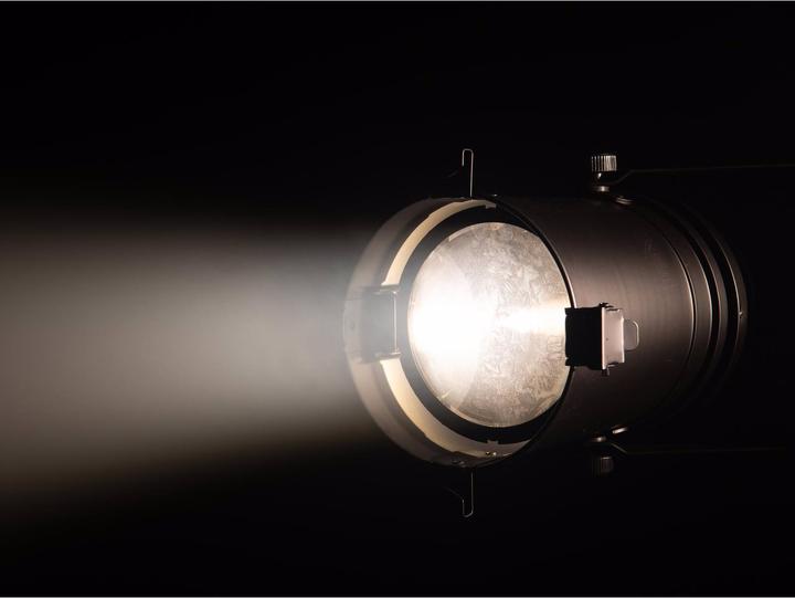 Actual product image Eurolite LED PAR-64 COB 3000K 100W Zoom sw (100 W, LED)