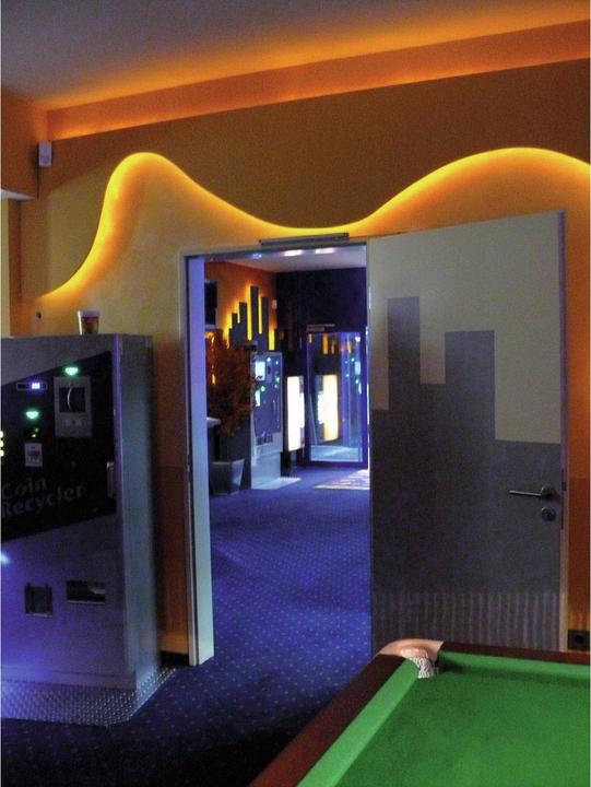 Produktbild Eurolite RUBBERLIGHT LED RL1-230V gelb 9m (9 m)