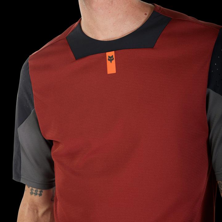 Image du produit Fox Defend SS Jersey (L)