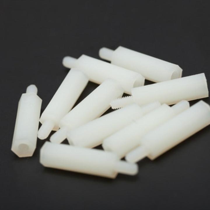 Image du produit DFRobot M3x20mm Boulon d'espacement en nylon Set de 10 pièces