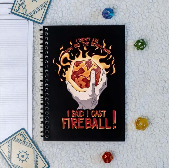 Produktbild Glass Staff Notizbuch I Cast Fireball! Schwarz/Rot (Liniert, Harter Einband)