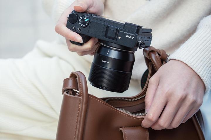Actual product image TTArtisan AF 56mm f/1.8 for Fuji X (Fujifilm X, APS-C / DX)