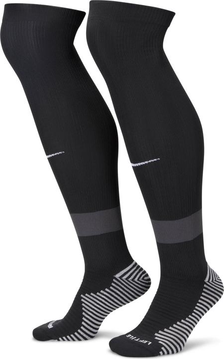 Actual product image Nike Strike gaiters (M)