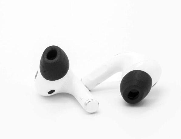 Actual product image Comply 2.0 Earplugs for AirPods Pro Size M with Microfibre Cloth
