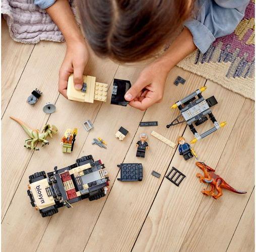 Produktbild LEGO Pyroraptor & Dilophosaurus Transport (76951, LEGO Jurassic World, LEGO Seltene Sets)