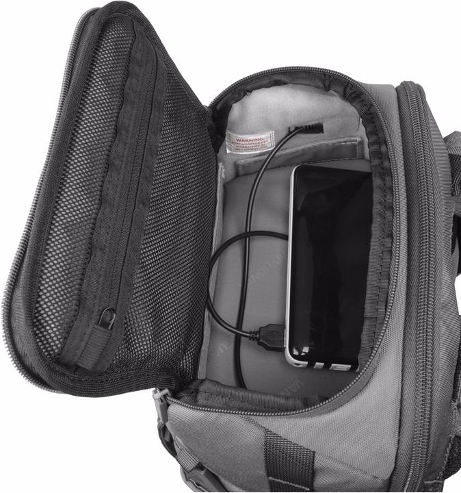 Actual product image Vanguard Veo Adaptor S41 with USB-A (Photo backpack, 12 l)
