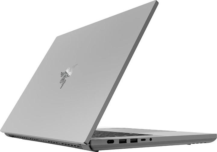 Actual product image Razer Blade 16 (16", Intel Core i9-14900HX, 16 GB, 2000 GB, DE)