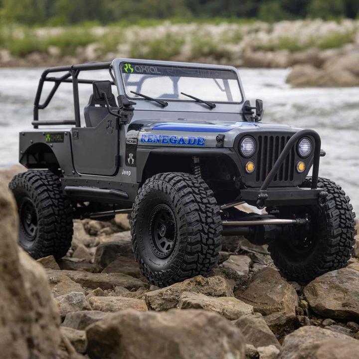 Actual product image Axial Scale Crawler SCX10 III Jeep CJ-7 Grey, ARTR, 1:10 (ARR Almost Ready to Run)