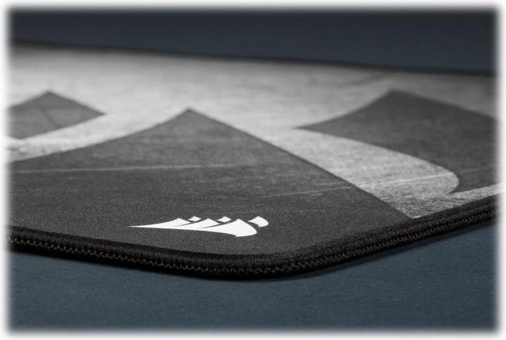 Actual product image Corsair MM300 PRO Premium leak-proof fabric gaming mouse pad - medium size (M)