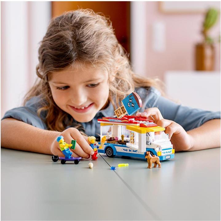 Actual product image LEGO Ice cream van (60253, LEGO City)
