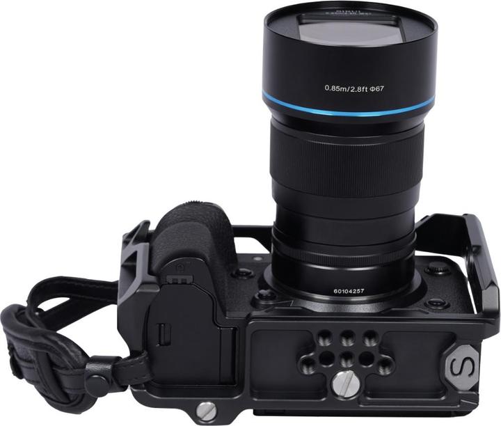 Actual product image Sirui SCH-X-H2/H2S Camera Cage with Handle for Fujifilm X-H2/X-H2S (Grip)