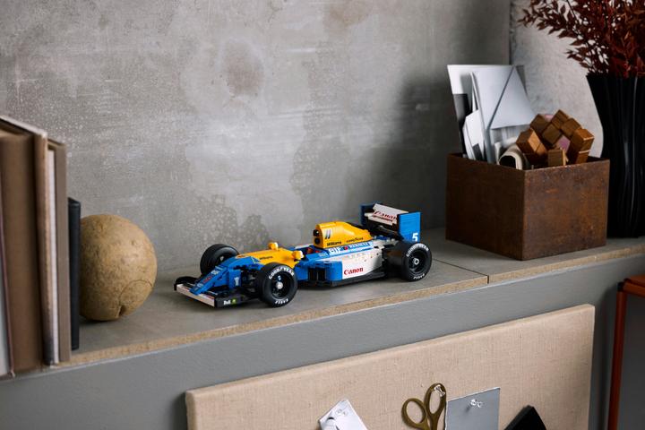 Immagine prodotto LEGO Williams Racing FW14B mit Nigel Mansell (10353, LEGO Icons)