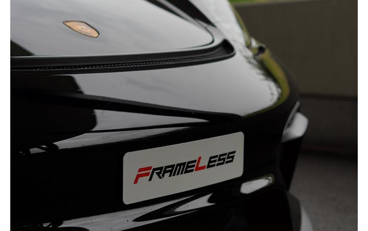Produktbild Frameless Nummerrahmen (Front + Heck, Langformat)