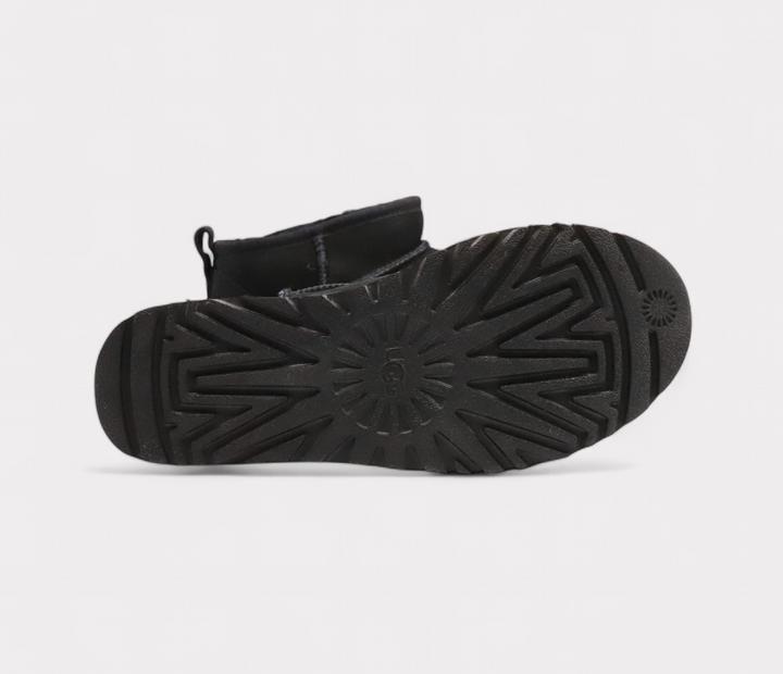 Actual product image Ugg Classic Ultra Mini (38)