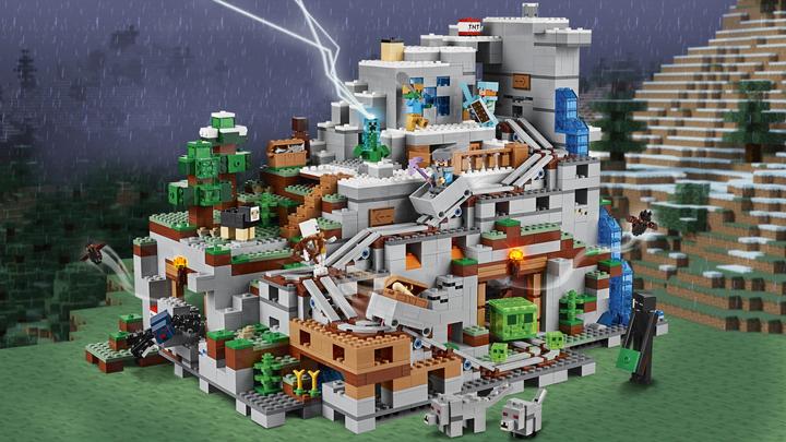 Produktbild LEGO Die Berghöhle (21137, LEGO Minecraft)